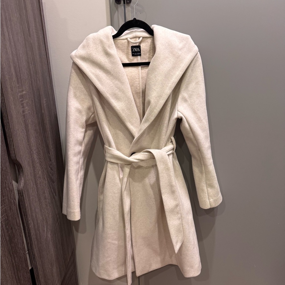Zara Women's Off-White Hooded Trench Coat